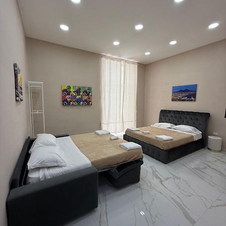 Valentino Caracciolo 105 Apartment Napoli Exterior foto