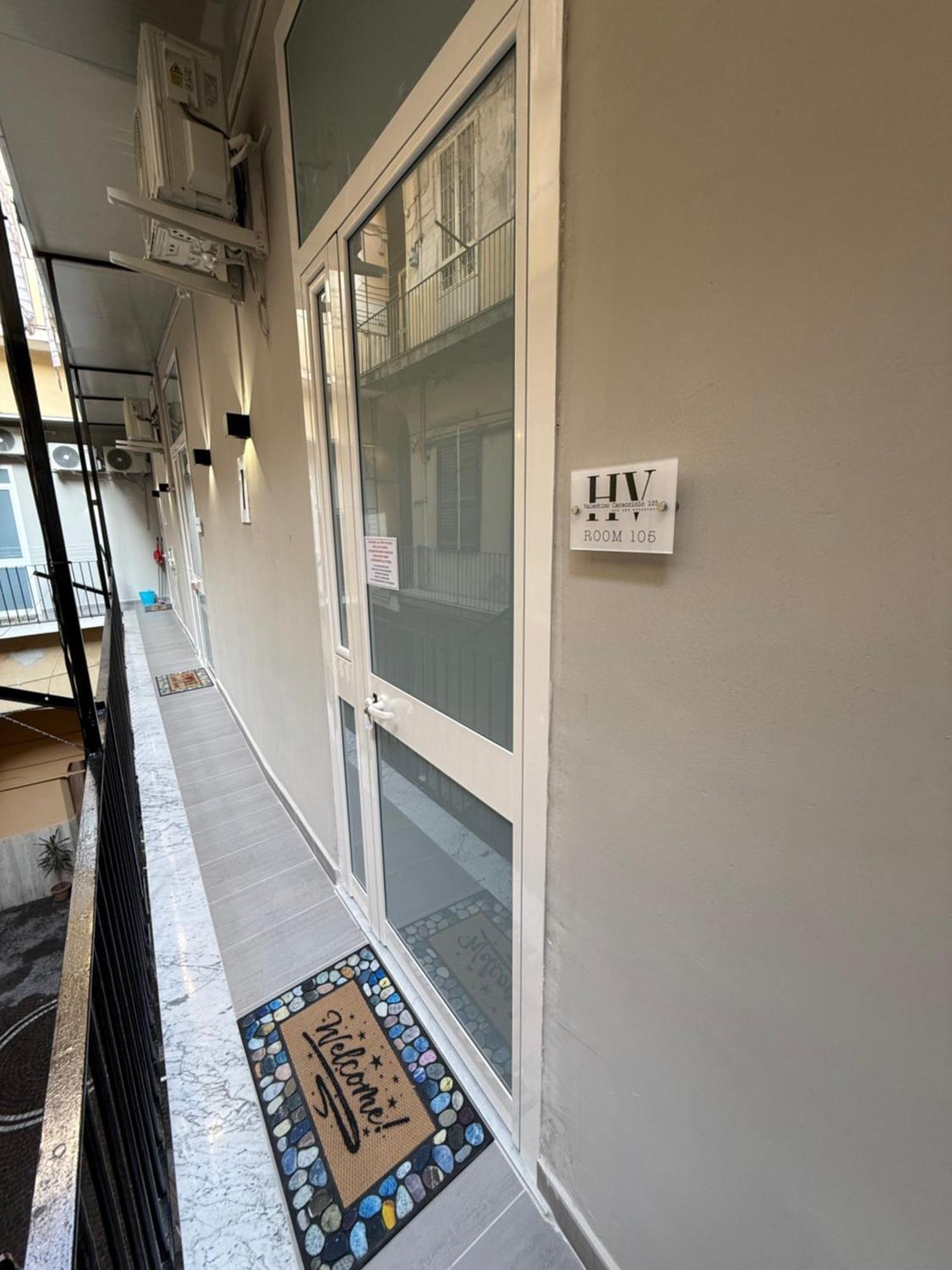 Valentino Caracciolo 105 Apartment Napoli Exterior foto
